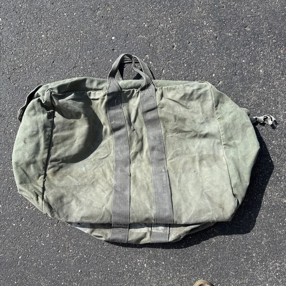 Vintage US Military Flyers Kit Bag B-4 Sage Green Canvas Duffle 1980s Distressed
